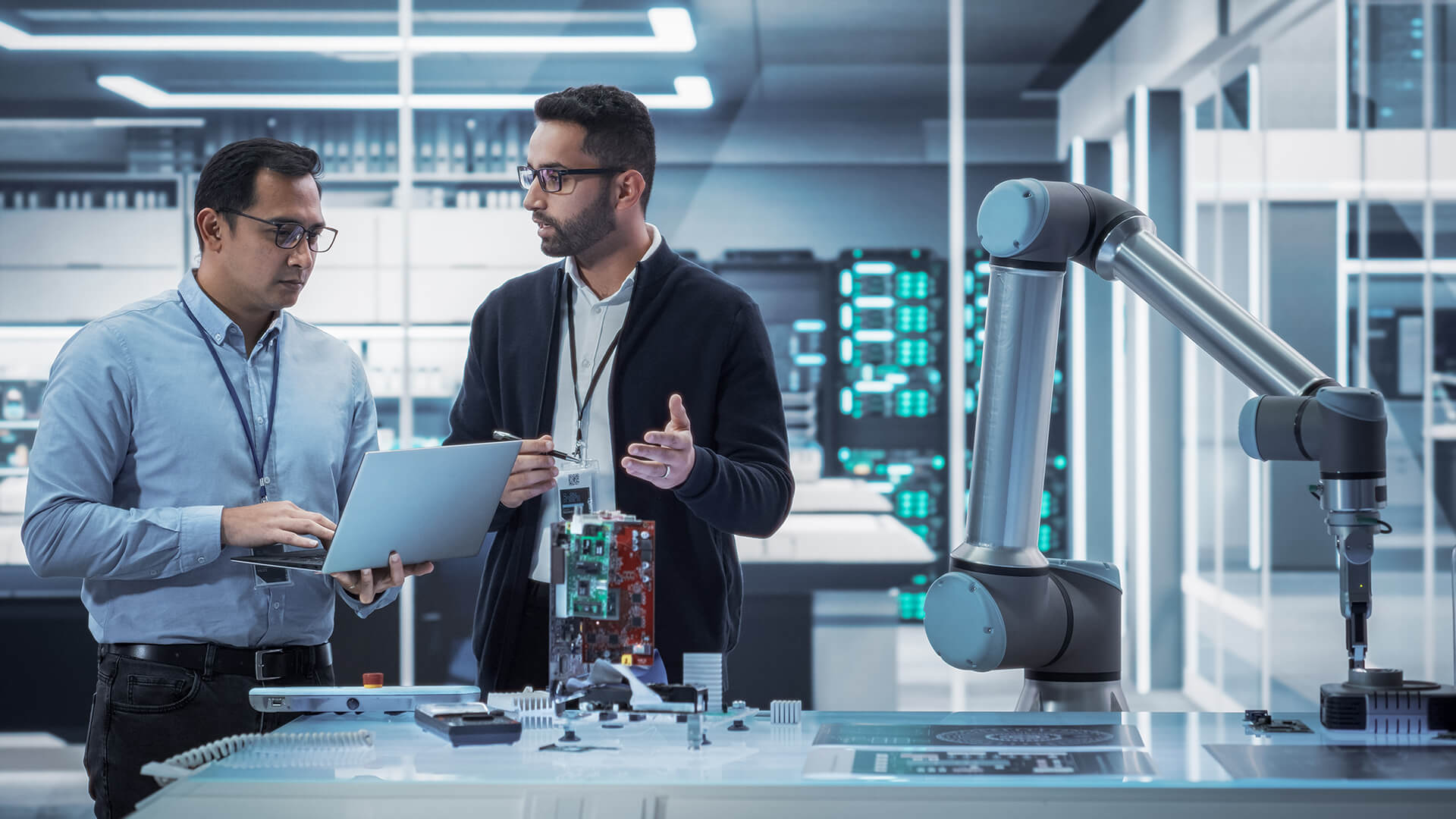 Two professionals dicsuss why engineering job seekers have more opportunities than ever.